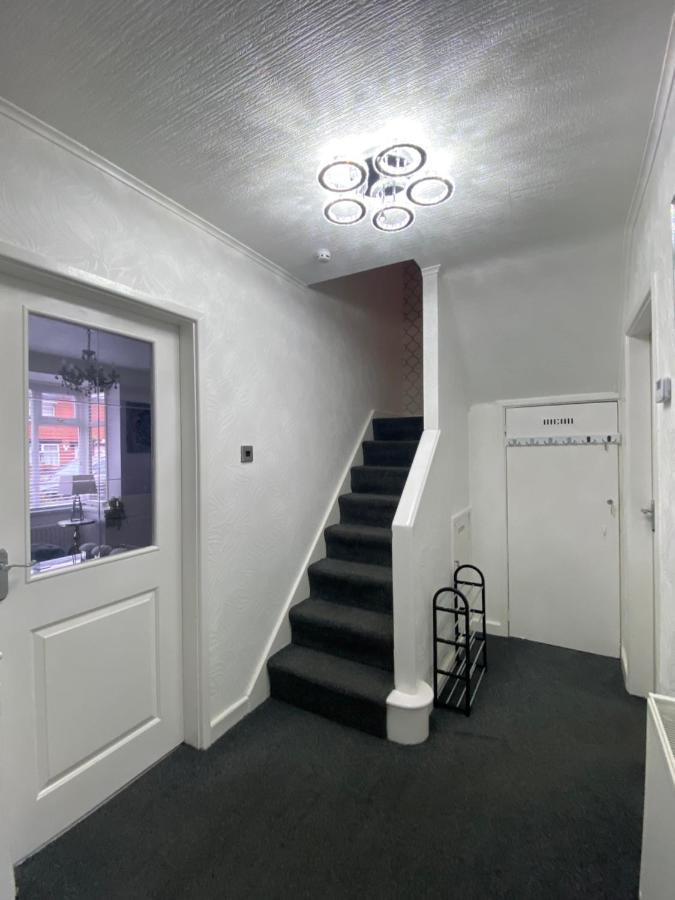 New…The Hottub House Blackpool Pleasure Beach Esterno foto